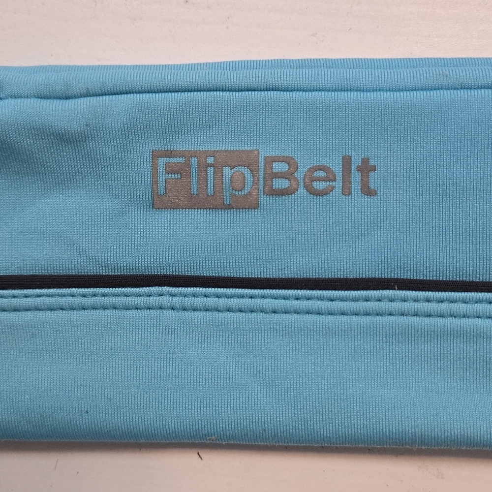 FlipBelt Women's Aqua Blue Belt Medium